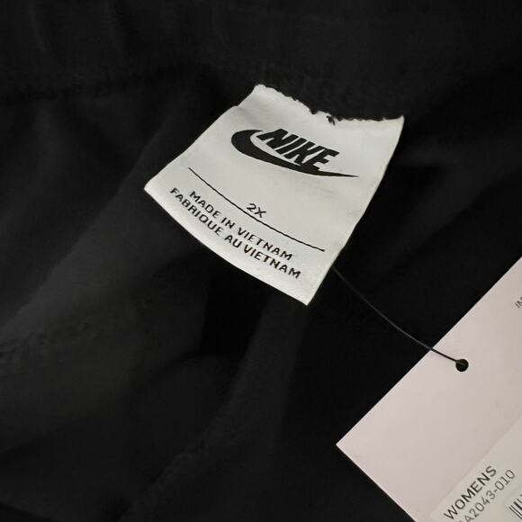 New Nike Standard Fit High-Rise Sportswear Tech Jogger Pants Black Sz 2X Womens - Picture 8 of 10